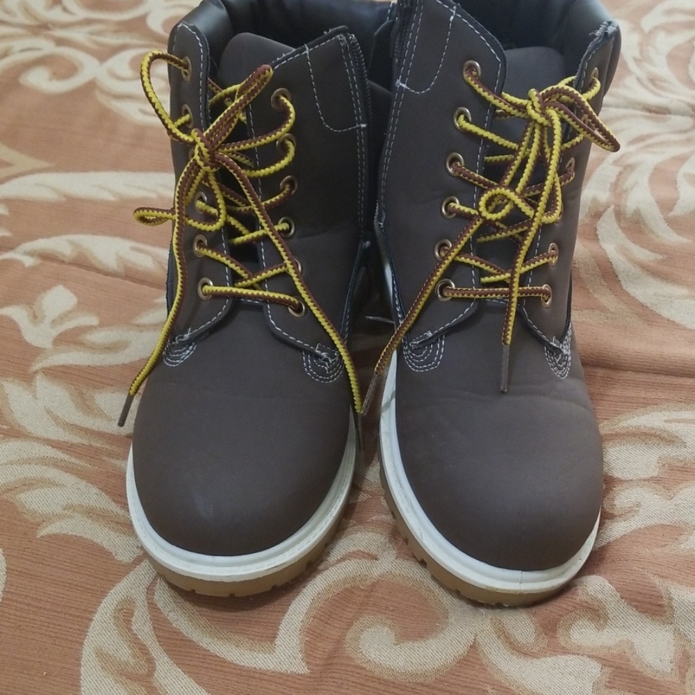 boots